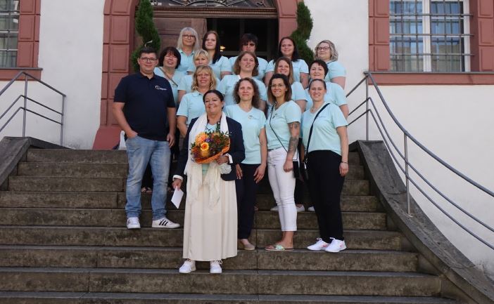 Dr. med. Martina Stauch und ihr liebevolles und engagiertes Team